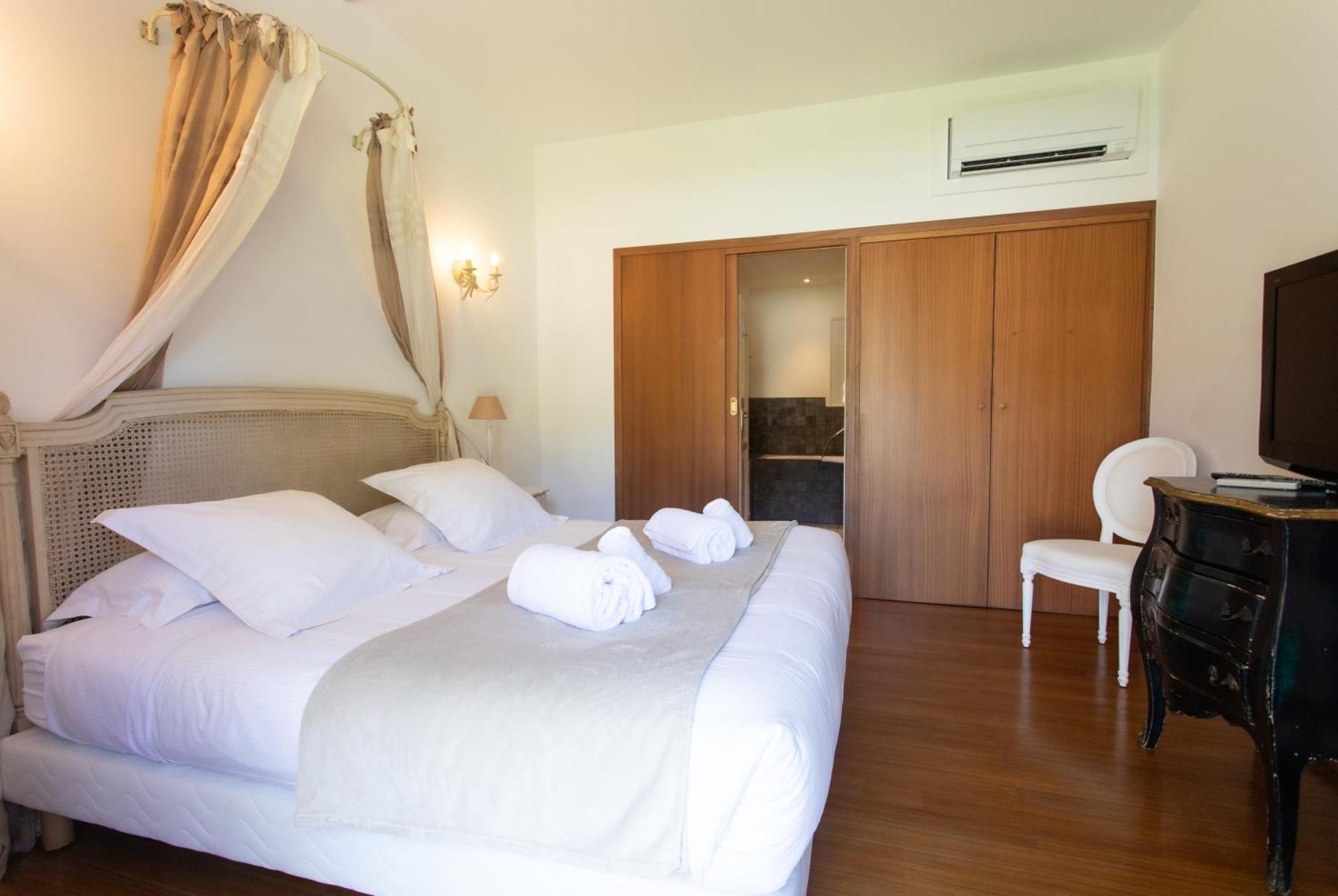 Hotel Le Verger Maelvi กรีโมด์ ห้อง รูปภาพ