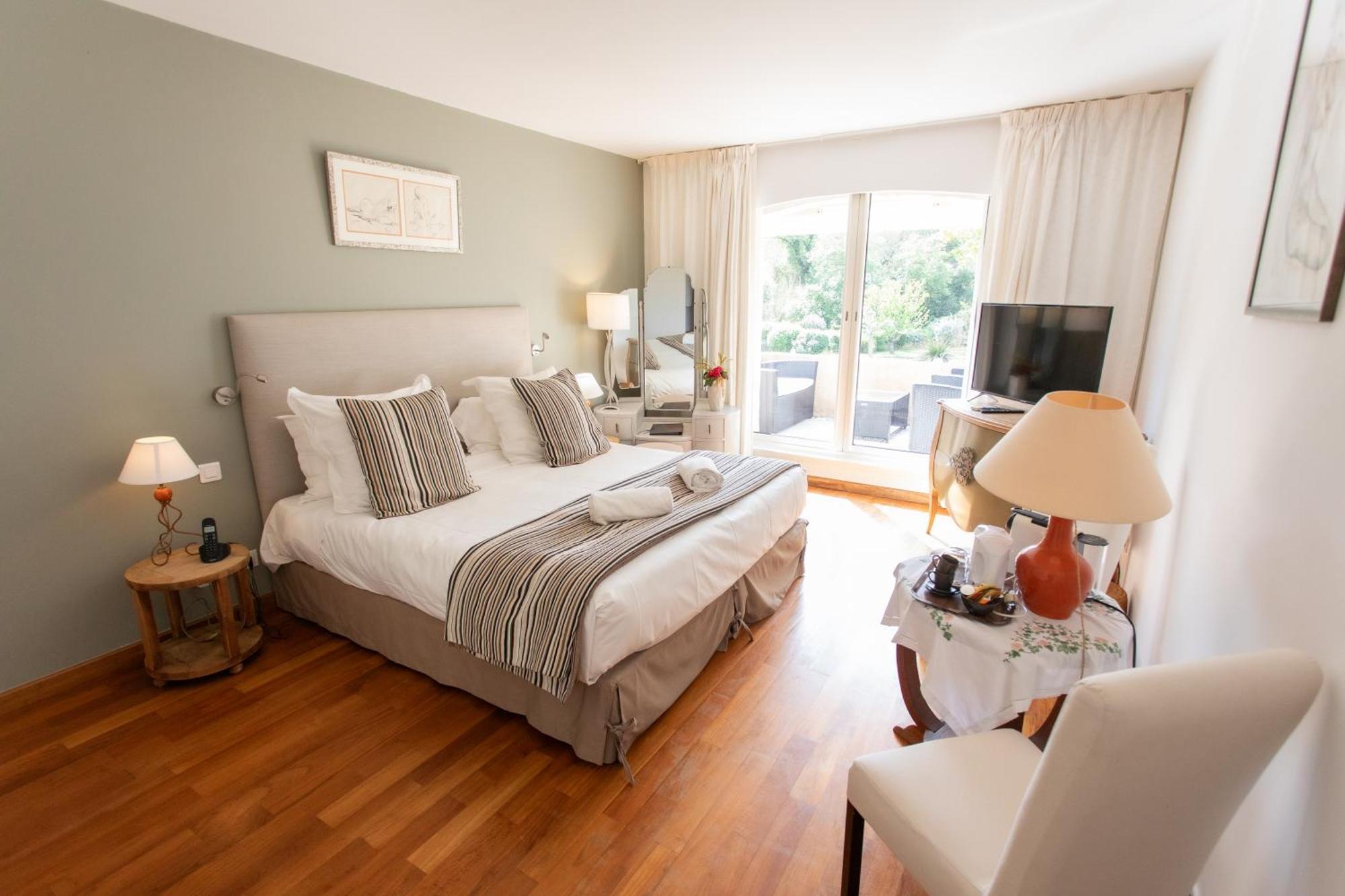 Hotel Le Verger Maelvi กรีโมด์ ห้อง รูปภาพ