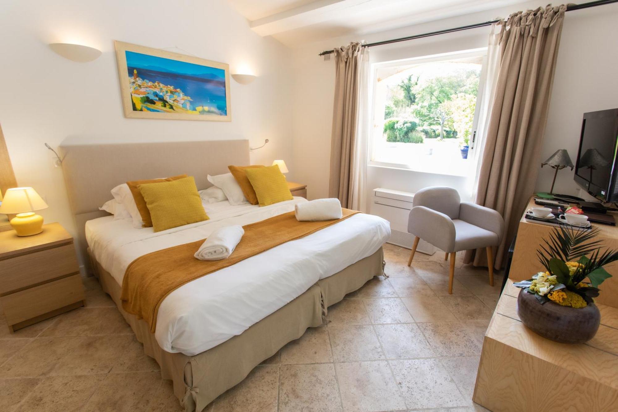 Hotel Le Verger Maelvi กรีโมด์ ห้อง รูปภาพ