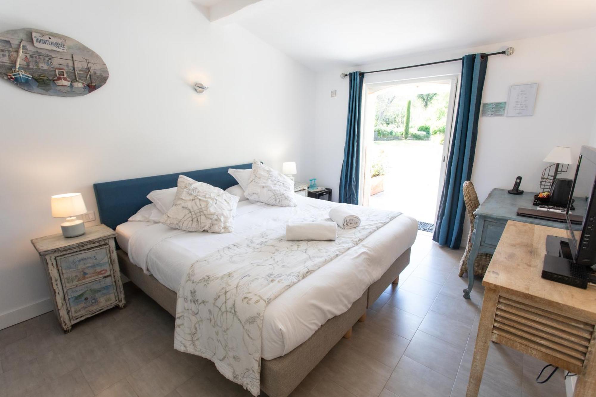 Hotel Le Verger Maelvi กรีโมด์ ภายนอก รูปภาพ