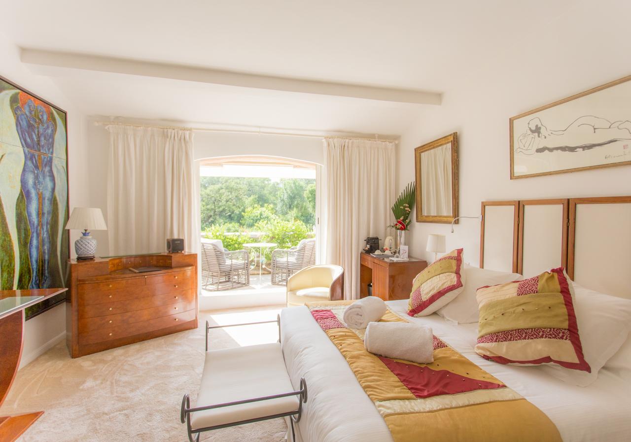 Hotel Le Verger Maelvi กรีโมด์ ภายนอก รูปภาพ