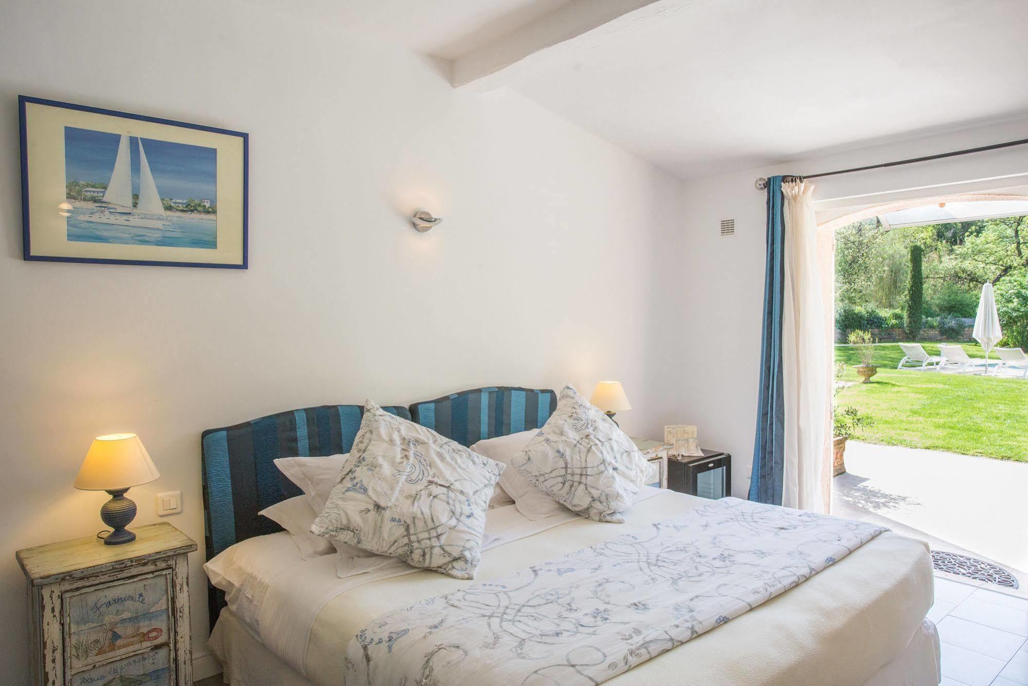 Hotel Le Verger Maelvi กรีโมด์ ภายนอก รูปภาพ